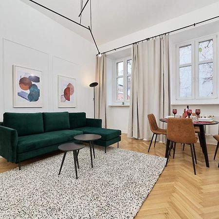 The Market Square Siedmiu Elektorow Apartment By Noclegi Renters Wrocław Extérieur photo